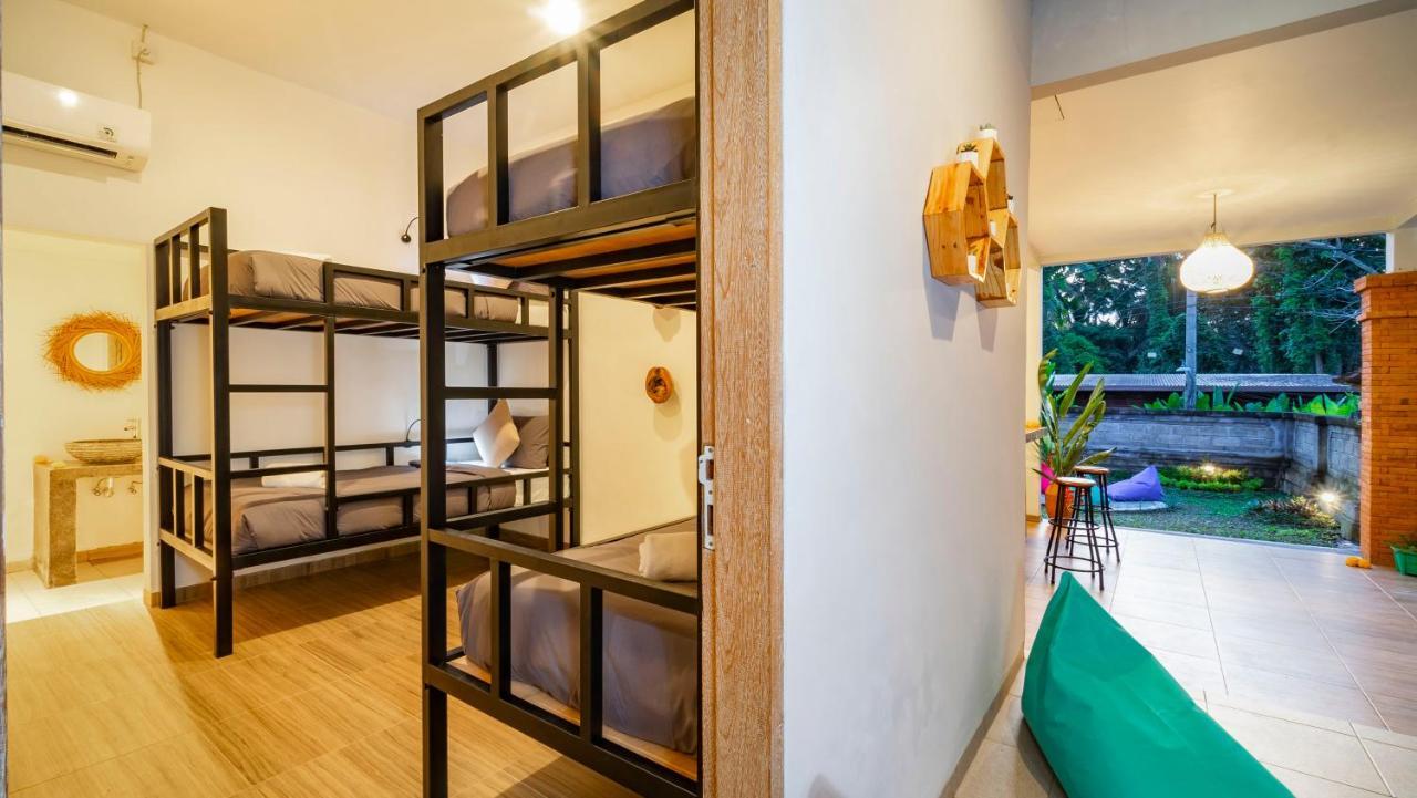 Hostel Aura House Ubud